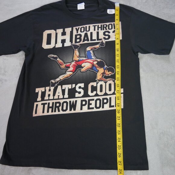 Funny Wrestling T-Shirt Men’s Medium Black "I Throw People" Back Graphic - Picture 12 of 12
